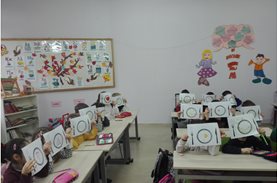 "Boroume at School" in Larissa